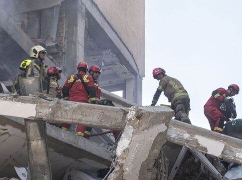 ira-diz-que-nao-havera-negociacoes-nucleares-sob-fogo-israelense