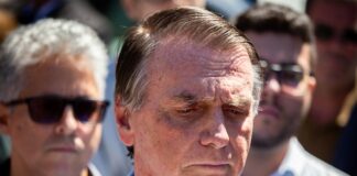 com-vomitos-e-solucos,-bolsonaro-passa-por-exames-em-hospital-do-df