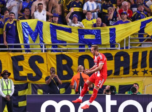 kane-rasga-elogios-para-torcida-do-boca:-“experiencia-incrivel”