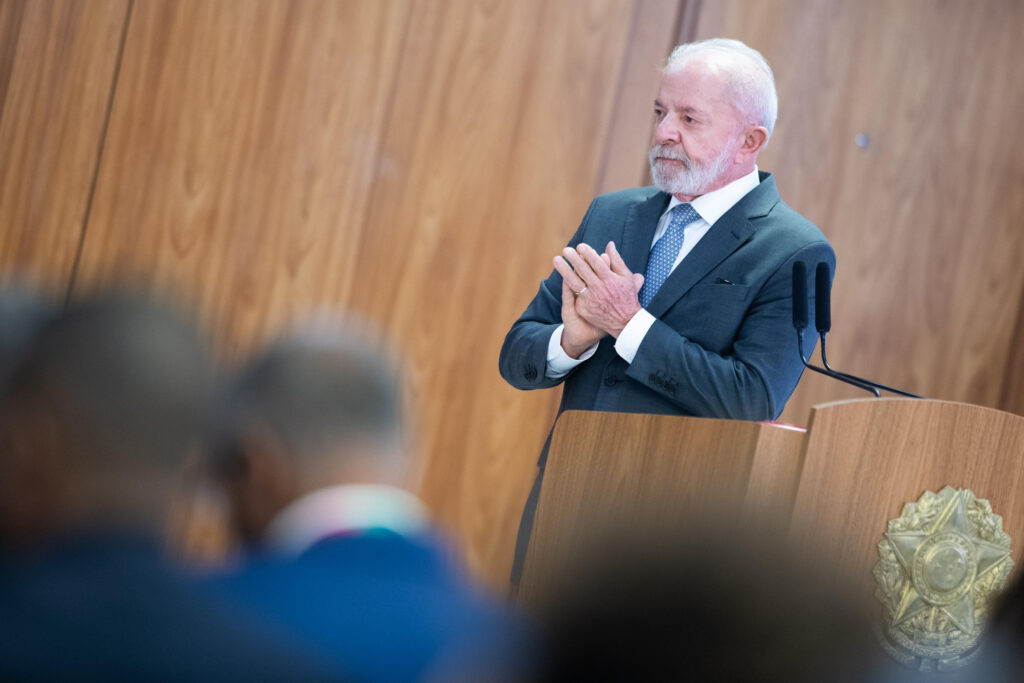 lula-lamenta-acidente-com-balao-em-sc-e-coloca-governo-a-disposicao