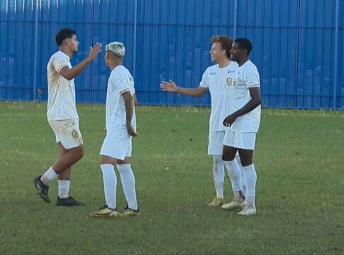 samambaia-goleia-por-5-x-0-e-garante-classificacao-no-candangao-sub-20