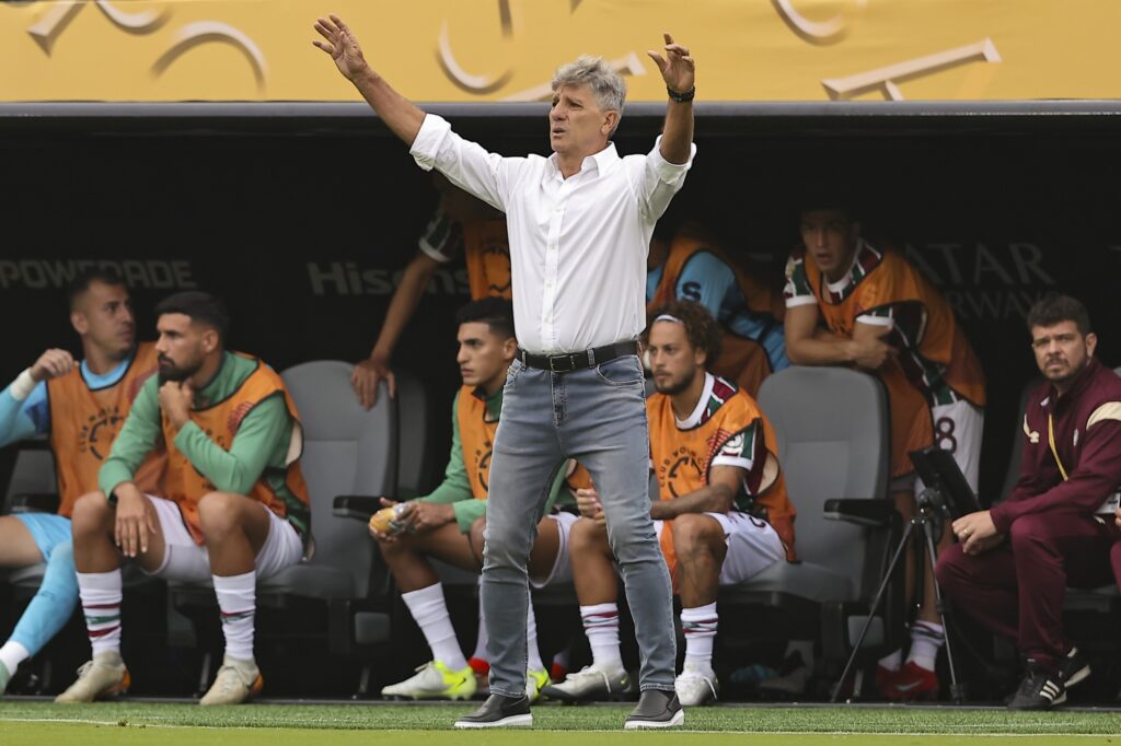 renato-gaucho-cobra-elenco-do-fluminense-apos-sufoco-contra-ulsan-hd