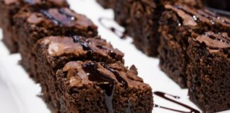 faca-em-casa-brownie-saudavel-sem-farinha-branca-que-fica-uma-delicia