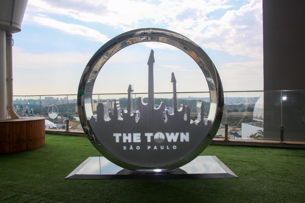 the-town-e-condenado-a-indenizar-cliente-por-celular-roubado-em-2023