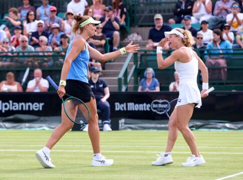 tenis:-bia-haddad-e-campea-nas-duplas-do-wta-250-de-nottingham