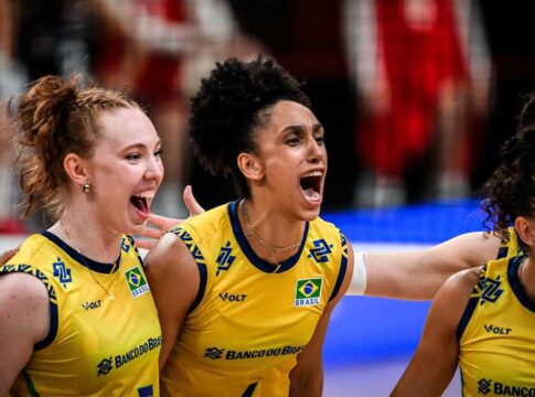 selecao-feminina-bate-turquia-e-chega-a-7a-vitoria-na-liga-das-nacoes