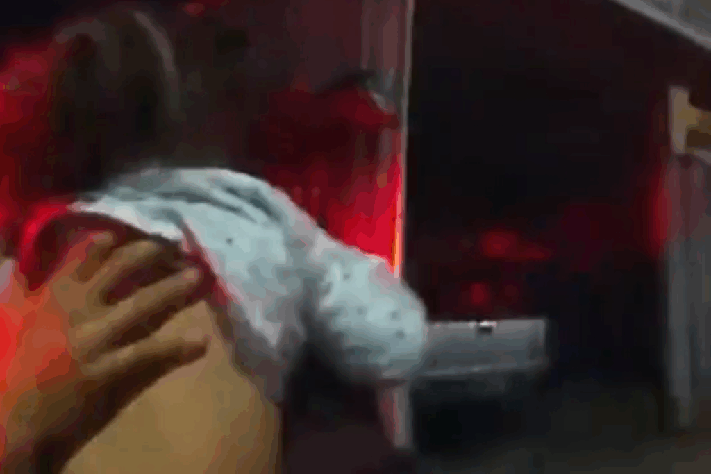 policiais-militares-salvam-crianca-engasgada-na-grande-sp.-veja-video