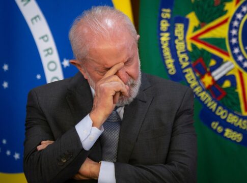 inss:-comissao-da-camara-busca-pgr-para-investigar-lula