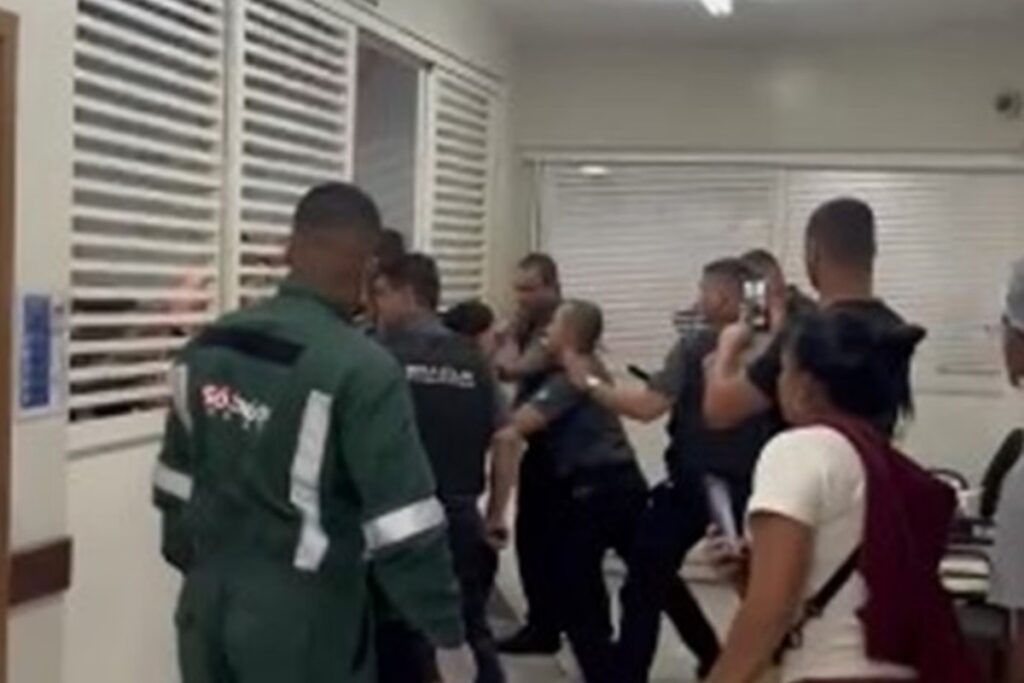 a-cada-63h,-um-profissional-de-saude-sofre-violencia-na-rede-publica