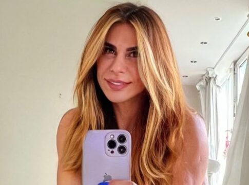 andrea-sunshine-age-contra-o-google-apos-ser-exposta-em-links-falsos