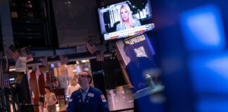 apesar-de-escalada-da-guerra,-bolsas-de-ny-sobem-com-falas-do-fed