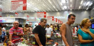 intencao-de-consumo-das-familias-registra-alta-de-0,5%-em-junho