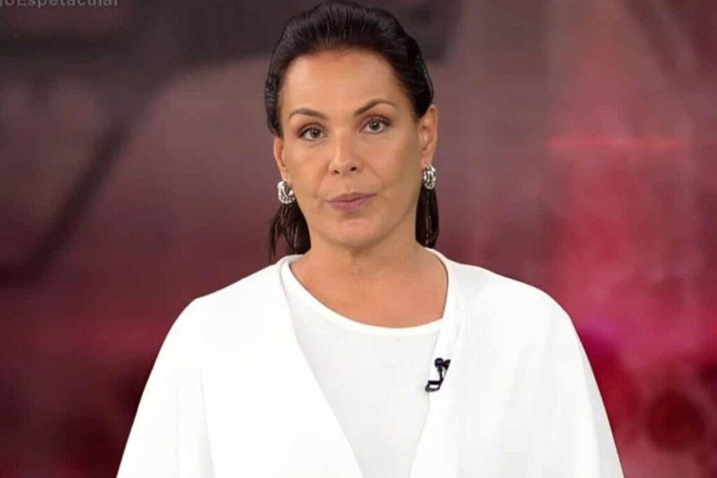 carolina-ferraz-tem-aparencia-criticada-e-rebate-comentarios