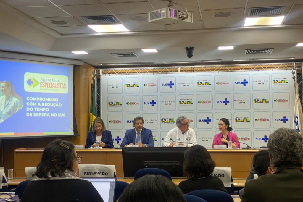 atendimento-do-sus-na-rede-privada-comeca-em-agosto,-anuncia-governo