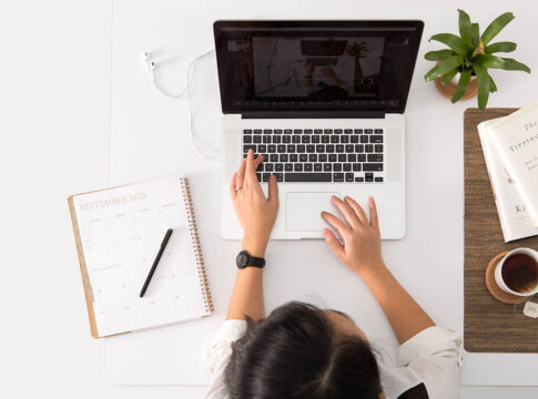 saiba-como-fazer-curso-gratuito-em-plataforma-com-mais-de-1-mil-opcoes