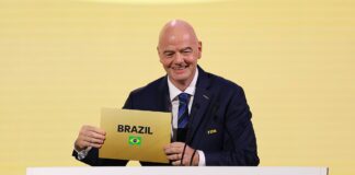 presidente-da-fifa-encontra-torcedores-ilustres-do-palmeiras-nos-eua