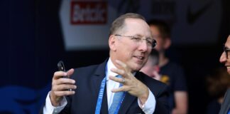idolo-do-lyon-dispara-contra-textor:-“vai-fazer-o-mesmo-com-botafogo”