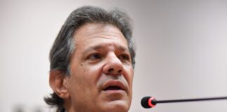 haddad:-nao-deveriamos-contratar-novos-gastos-com-selic-a-15%
