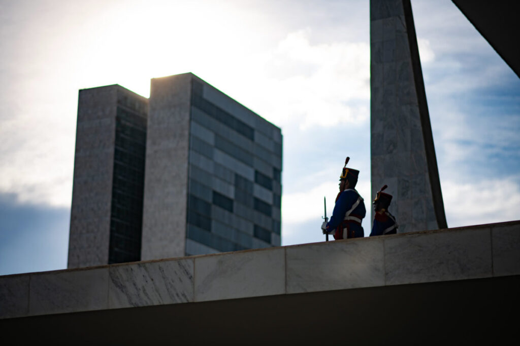 liberacao-de-emendas-chega-a-r$-1,7-bi-em-dia-de-crise-com-congresso