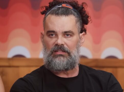 carmo-dalla-vecchia-rebate-criticas-apos-mostrar-o-bumbum:-“caladinho”