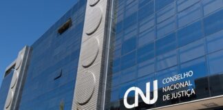 juiz-sob-suspeita-integrava-grupo-“amigos”-com-advogado,-diz-pf