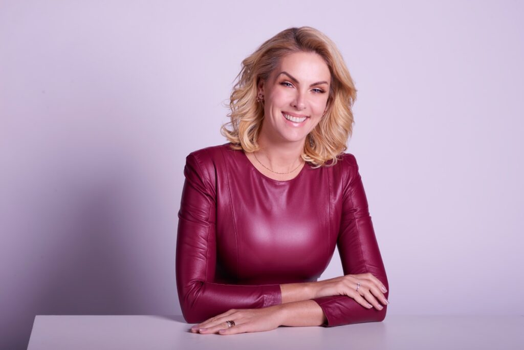 ana-hickmann-e-a-proxima-atracao-do-metropoles-talks,-em-brasilia