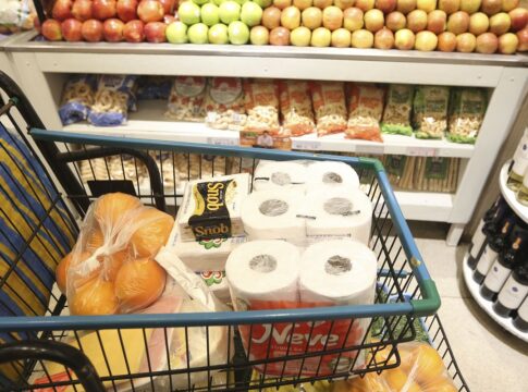 precos-de-alimentos-caem-e-previa-da-inflacao-de-junho-fica-em-0,26%