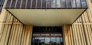 relatorio-do-bc-preve-alta-de-2,1%-do-pib-e-queda-da-inflacao-em-2025