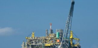 governo-arrecada-r$-28-bilhoes-com-leilao-de-petroleo-do-pre-sal