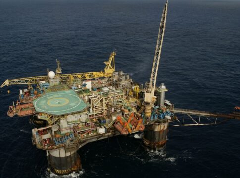 pre-sal:-5o-leilao-de-petroleo-da-uniao-pode-arrecadar-28-bihoes