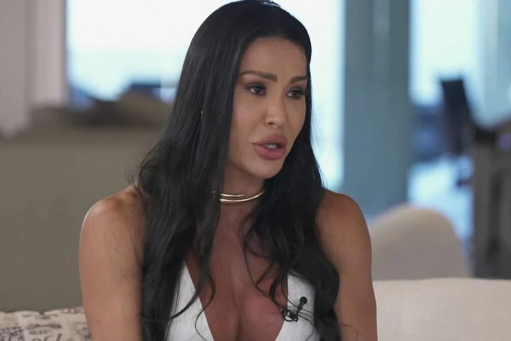 gracyanne-barbosa-revela-quando-familia-de-belo-vai-deixar-sua-casa