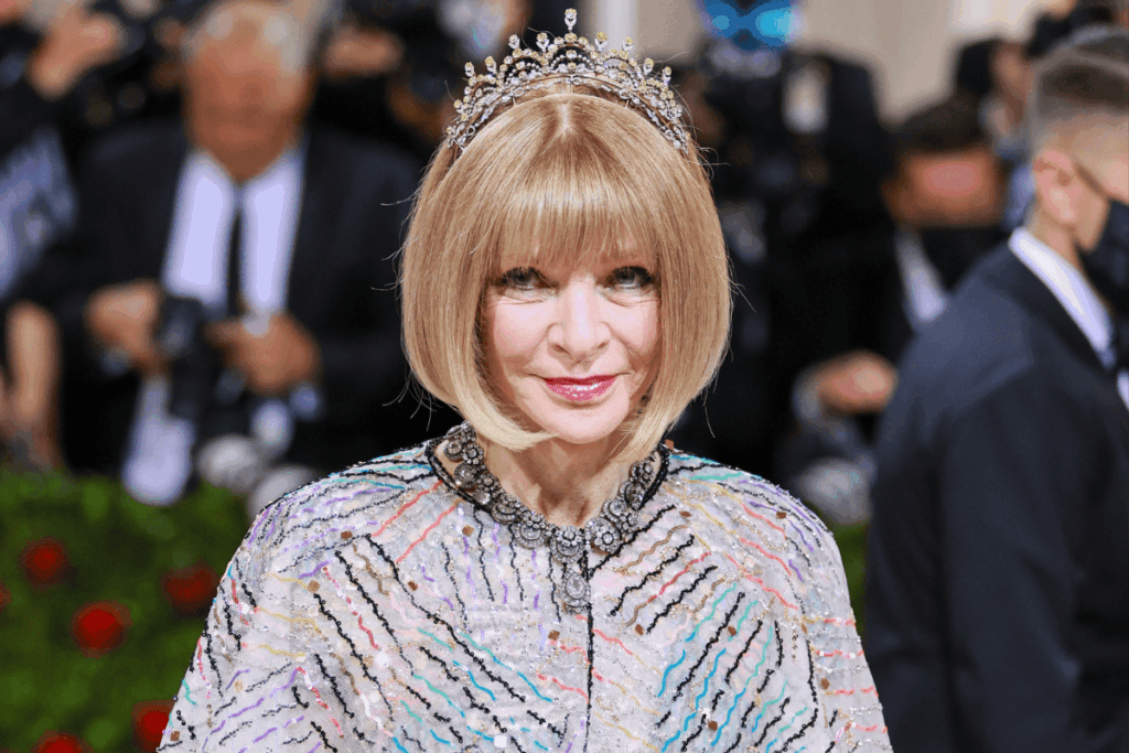 anna-wintour:-relembre-a-trajetoria-da-ex-editora-chefe-da-vogue