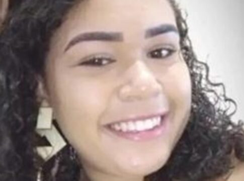 mae-de-“desertora”-esquartejada-pelo-cv:-“vi-minha-filha-em-pedacos”