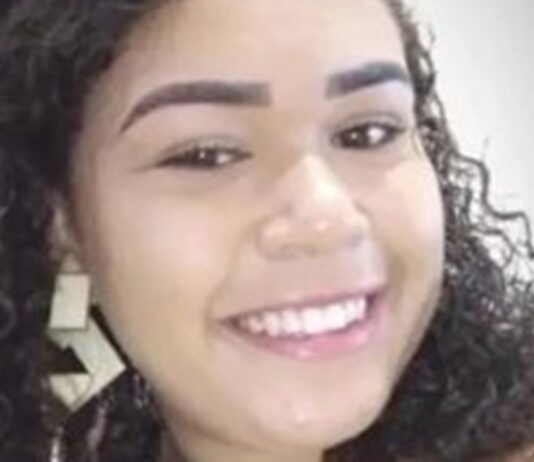 mae-de-“desertora”-esquartejada-pelo-cv:-“vi-minha-filha-em-pedacos”