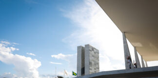o-congresso-em-julgamento