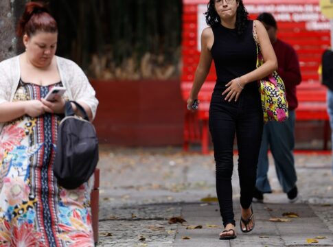 prazo-para-pagar-taxa-de-inscricao-do-enem-2025-termina-hoje