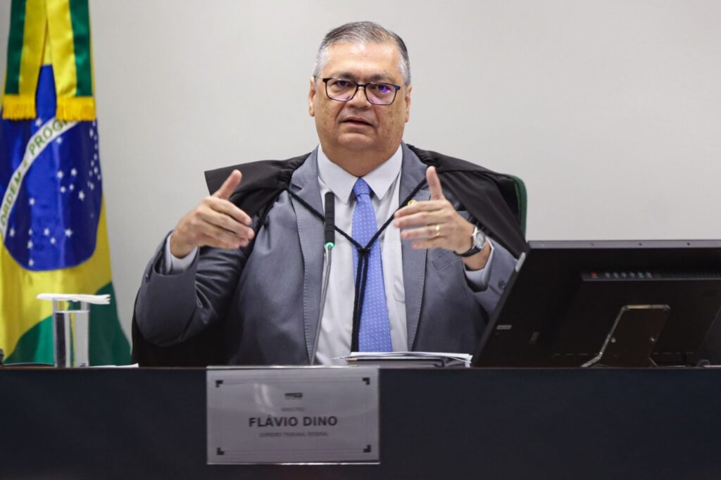 dino-defende-competencia-do-stf-para-julgar-emendas:-“nao-ha-usurpacao-da-atribuicao-de-poderes”