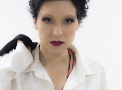 patricia-marx-fala-sobre-regravacao-de-classico-de-elis-regina