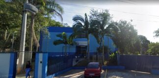 sp:-menina-tem-dedo-decepado-ao-ter-mao-prensada-por-colegas-em-escola