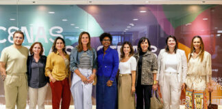 centro-cultural-tcu-recebe-visita-guiada-a-exposicao-sobre-modernismo