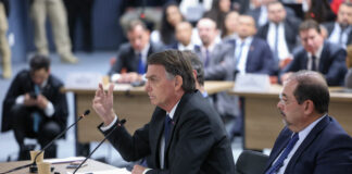 bolsonaro-sobre-acoes-no-stf:-“ninguem-tem-duvida-que-o-alvo-sou-eu”