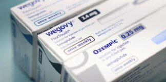 receita-retida:-entenda-como-fica-a-venda-de-canetas-emagrecedoras