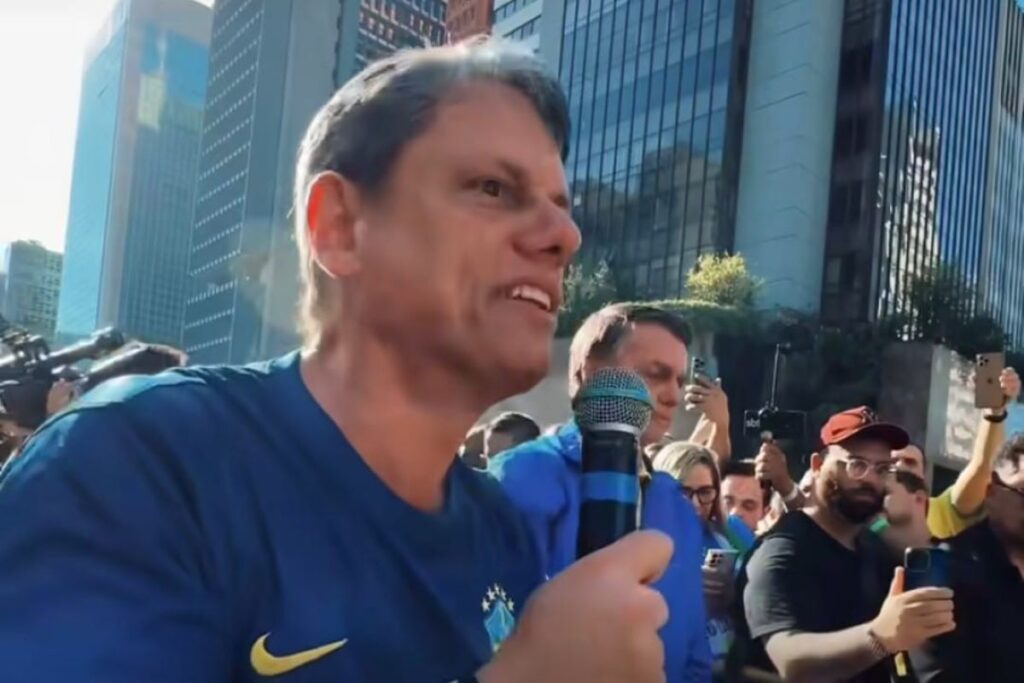 tarcisio,-o-aplicado-aprendiz-de-bolsonaro-a-espera-do-seu-apoio