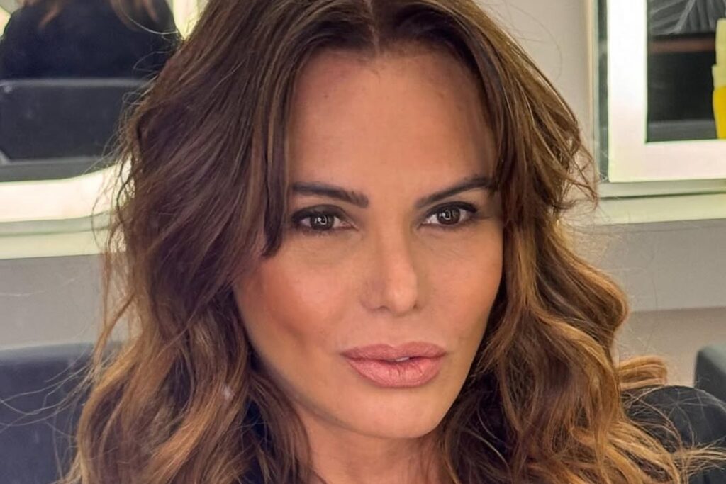 ex-atriz-pede-socorro-e-diz-estar-“cheia-de-bicho”-e-sem-comida