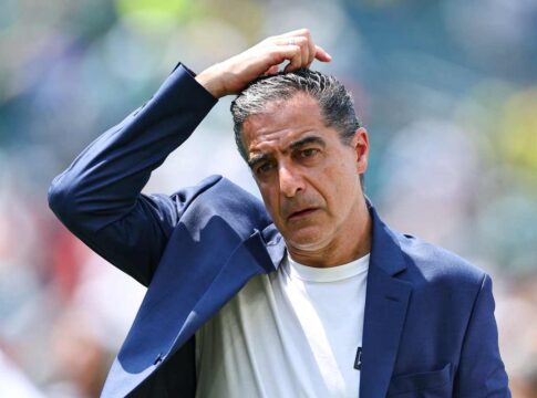 relembre-a-trajetoria-de-renato-paiva-no-comando-do-botafogo