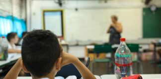 cnu-dos-professores:-prazo-para-solicitar-isencao-de-taxa-comeca-hoje