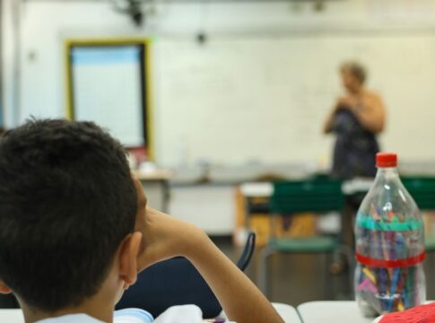 cnu-dos-professores:-prazo-para-solicitar-isencao-de-taxa-comeca-hoje
