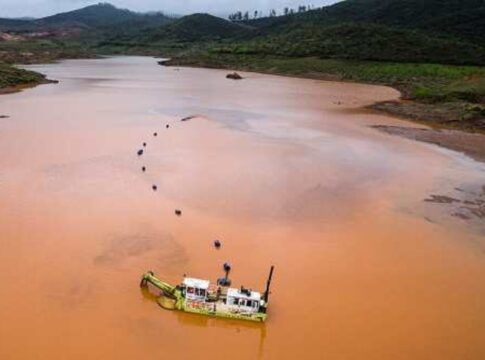 tragedia-de-mariana:-cidades-baianas-cobram-r$-780-mi-de-mineradoras