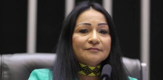deputada-harmonizada-com-verba-publica-ameaca-greve-de-fome-anti-stf