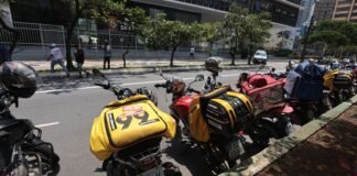 procon-sp-multa-uber-e-99-por-oferecer-servico-de-mototaxi-na-capital